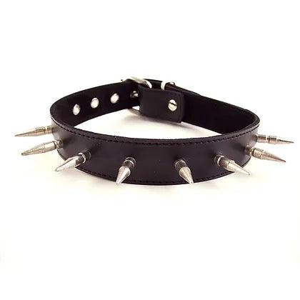 Rouge Leather Spike Collar