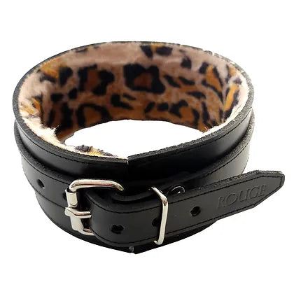 Rouge Leather Fur Lined Collar