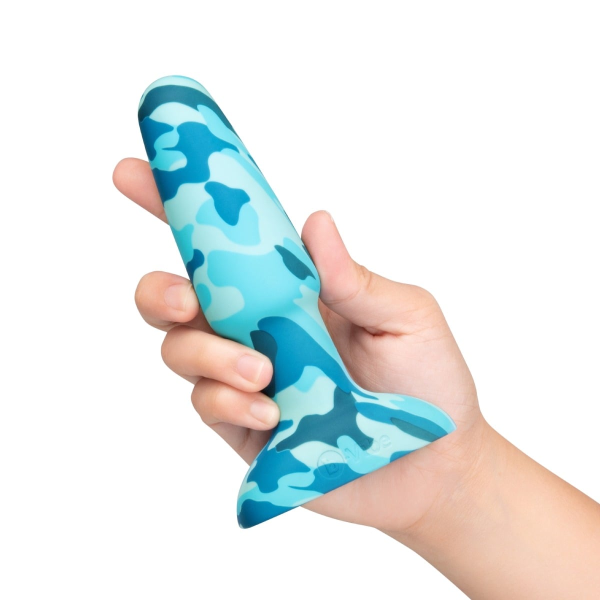 Hand holding a b-Vibe RIMMING 2 CAMO
